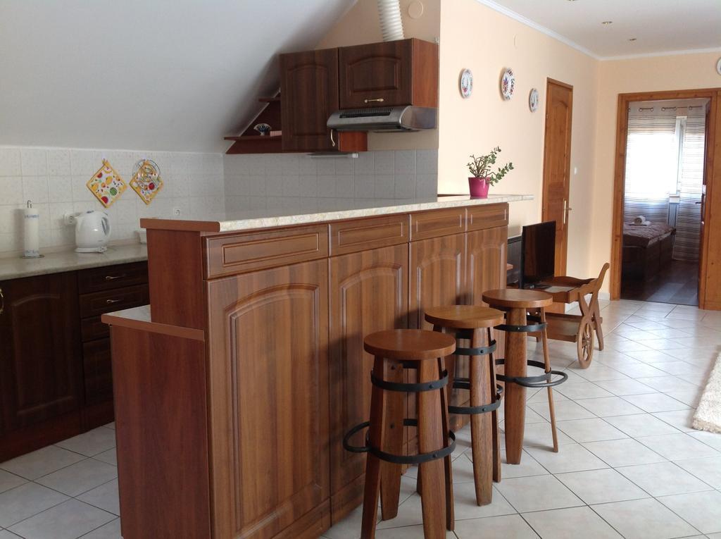 Attila Apartmanhaz Hotel Hévíz Cameră foto