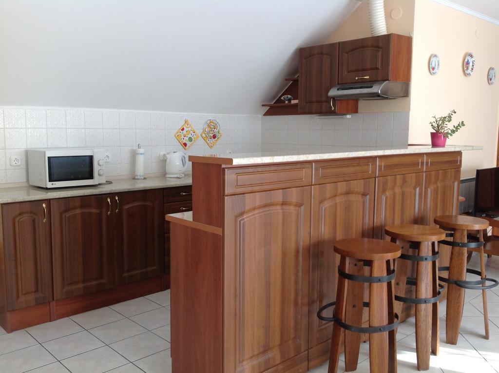 Attila Apartmanhaz Hotel Hévíz Cameră foto